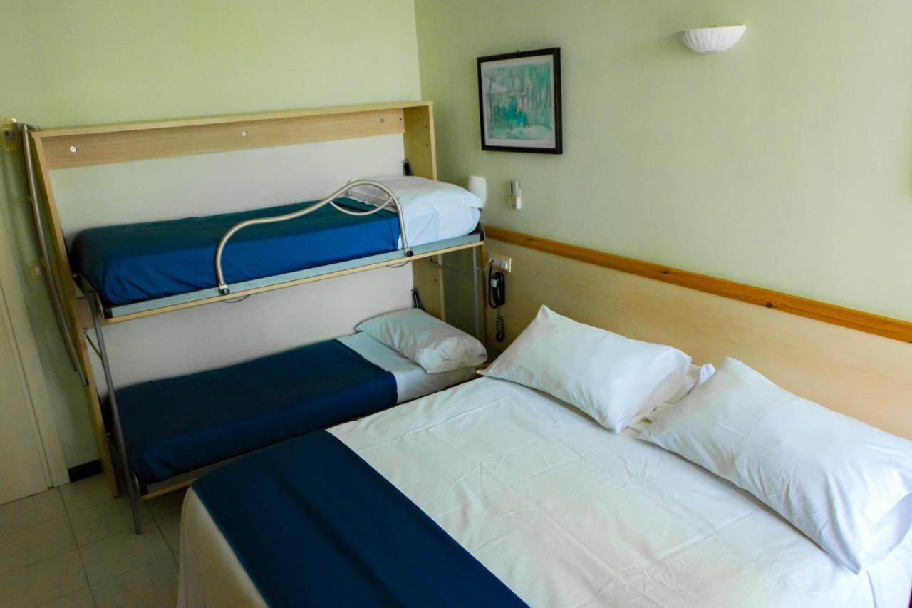 Hotel Delle Mimose Ντιάνο Μαρίνα Εξωτερικό φωτογραφία