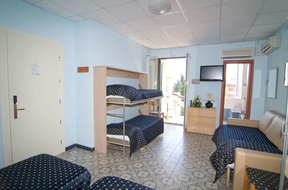 Hotel Delle Mimose Ντιάνο Μαρίνα Εξωτερικό φωτογραφία