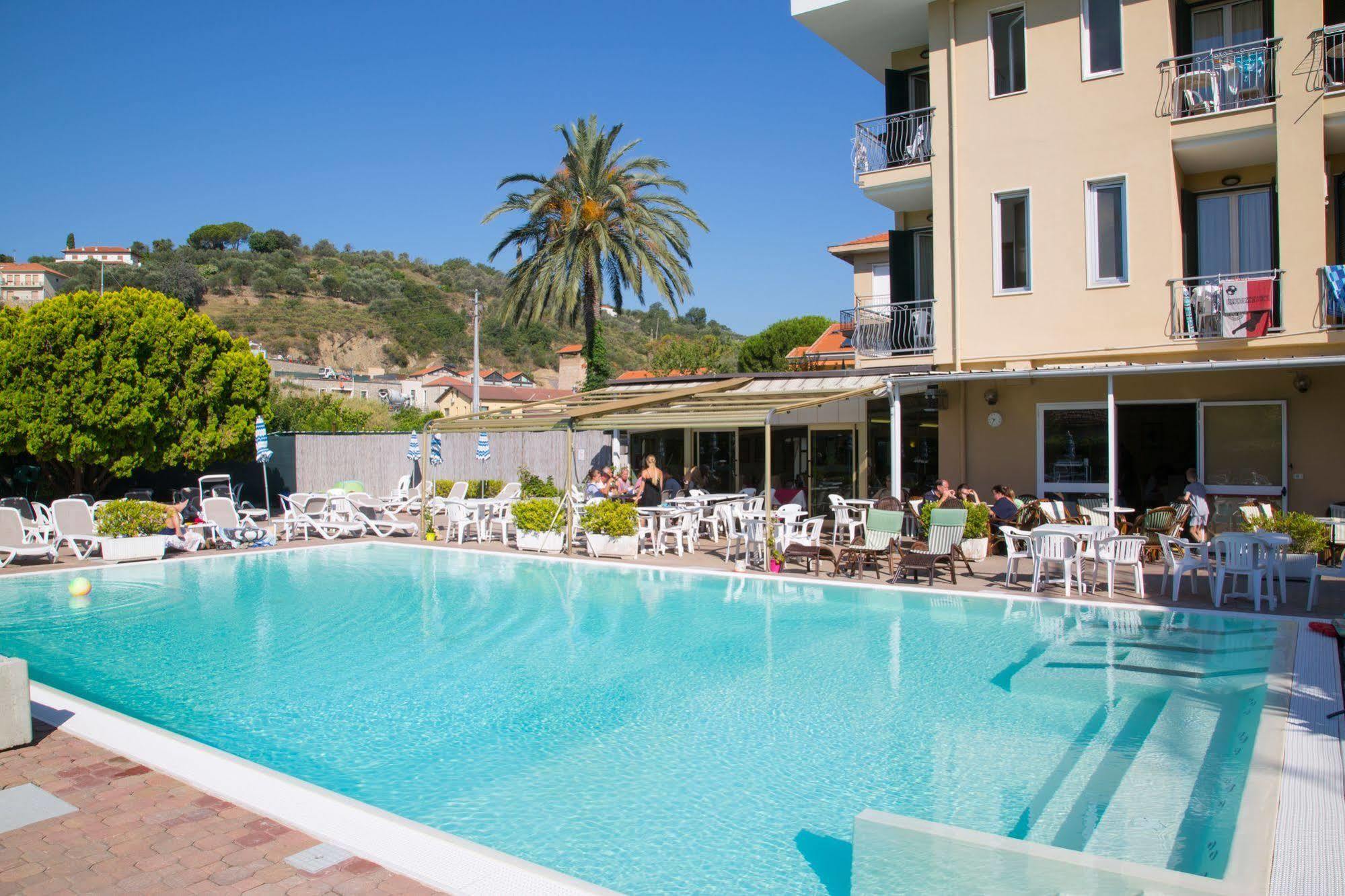 Hotel Delle Mimose Ντιάνο Μαρίνα Εξωτερικό φωτογραφία